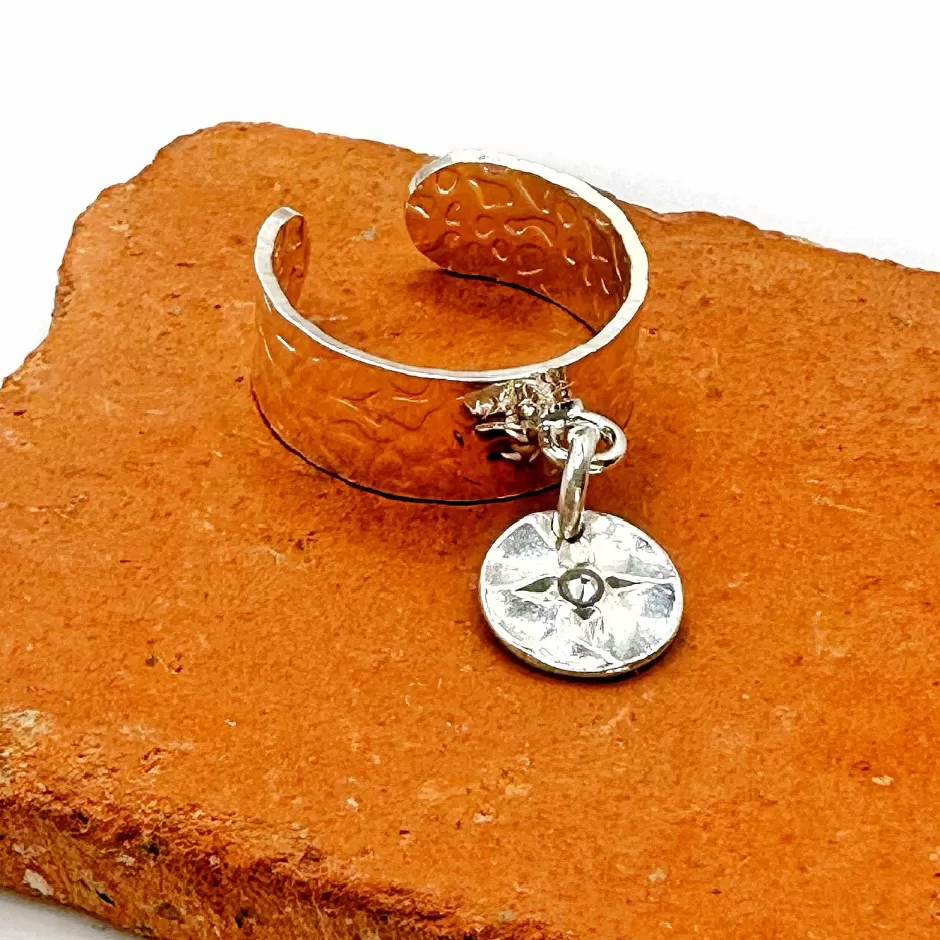 Shop Musardise Bague Martelee Pendentif Strass
